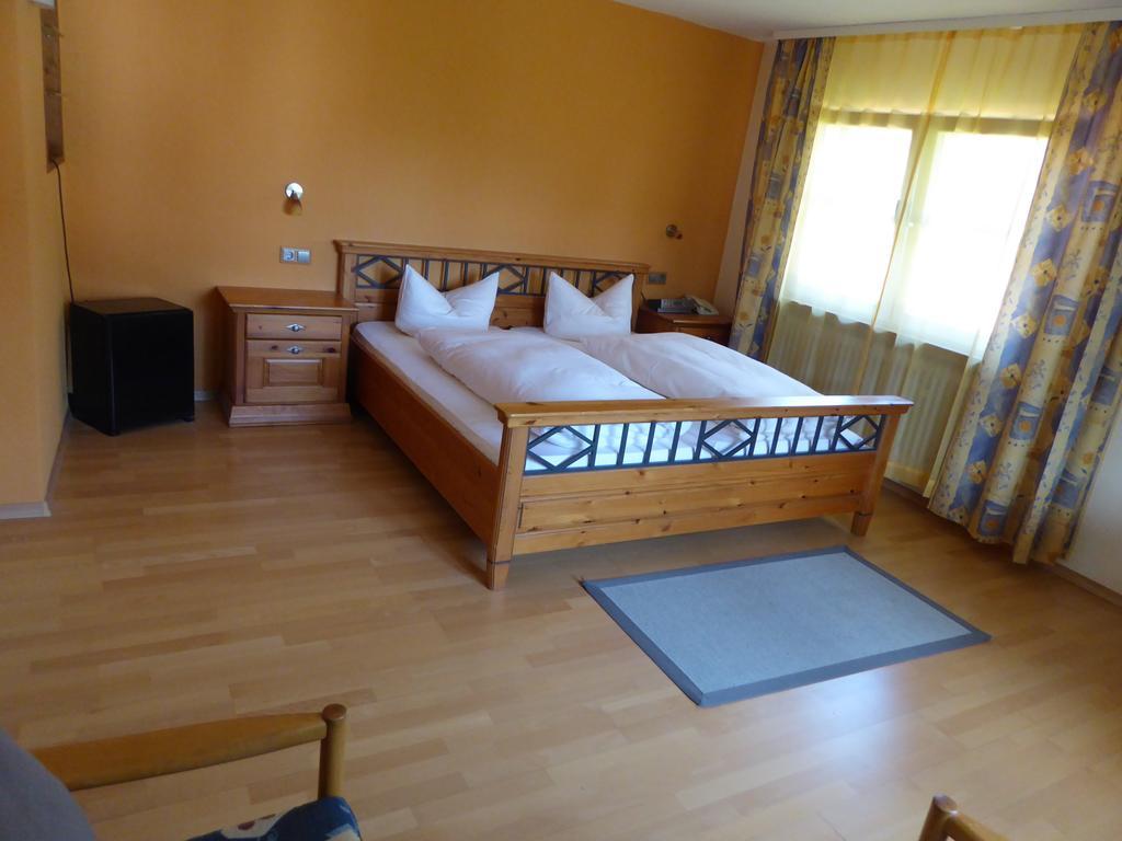 Landhotel Rebstock Оберкірх Номер фото